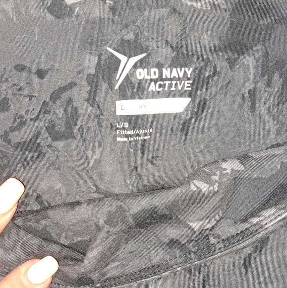 L Old Navy Leggings floral print CS - Picture 2 of 3